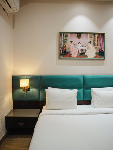 Hotel Midas Inn 