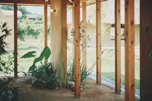 ヴィラ 禁煙 | セーフティボックス (室内)、デスク、アイロン / アイロン台、WiFi (無料)