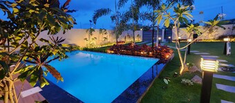 1hr from Bangalore, Outdoor Cinema, Pool, BBQ, Lawn & Meditation Room, Party!