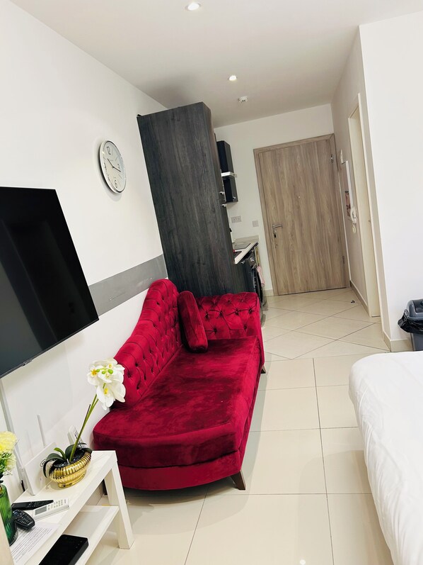 Desk, iron/ironing board, free WiFi