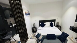 Studio, balkon, pemandangan kota