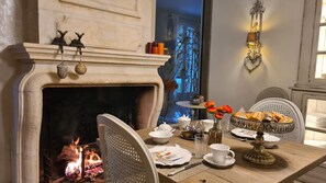Petit déjeuner buffet compris tous les jours