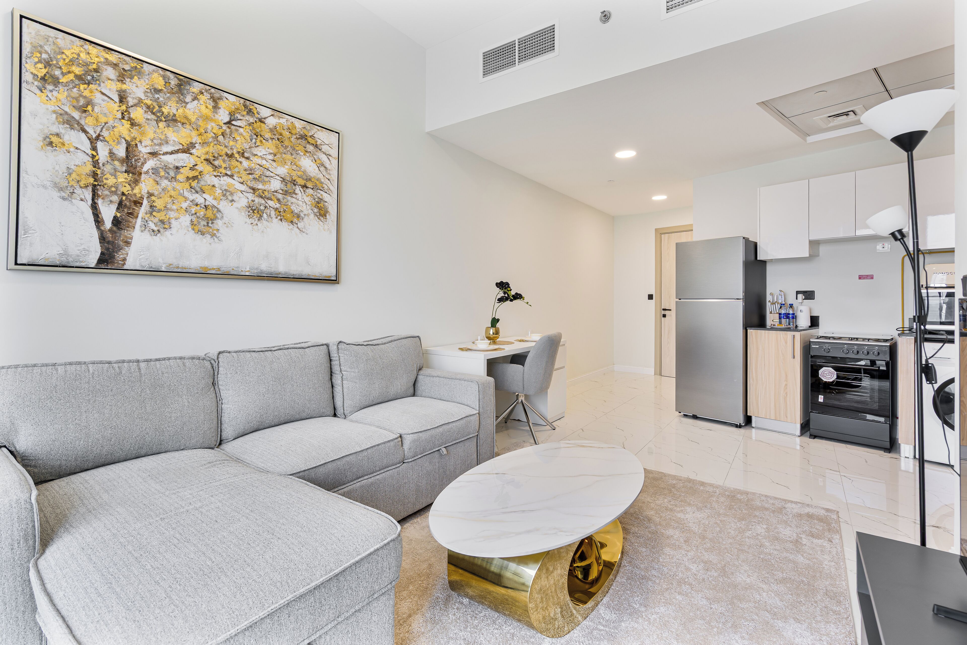 Exclusive Apartment, Balcony, City View | Living room