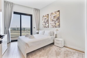 Exclusive Apartment, Balcony, City View | In-room safe, blackout drapes, soundproofing, iron/ironing board
