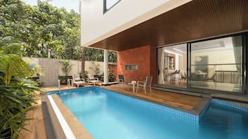 12 つの屋外プール