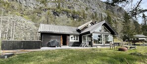 Exterior - Winter and summer lodge for adventures, wilderness experience in the N.mountains (Innlandet)