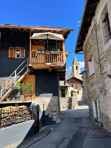 Possibly the most romantic house in the Italian alps.