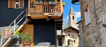 Possibly the most romantic house in the Italian alps.