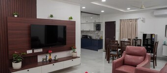 Manish Suites & Service Apartments