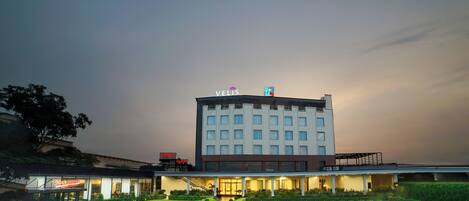 Πρόσοψη καταλύματος