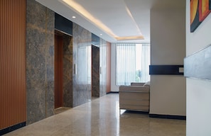 Elevator
