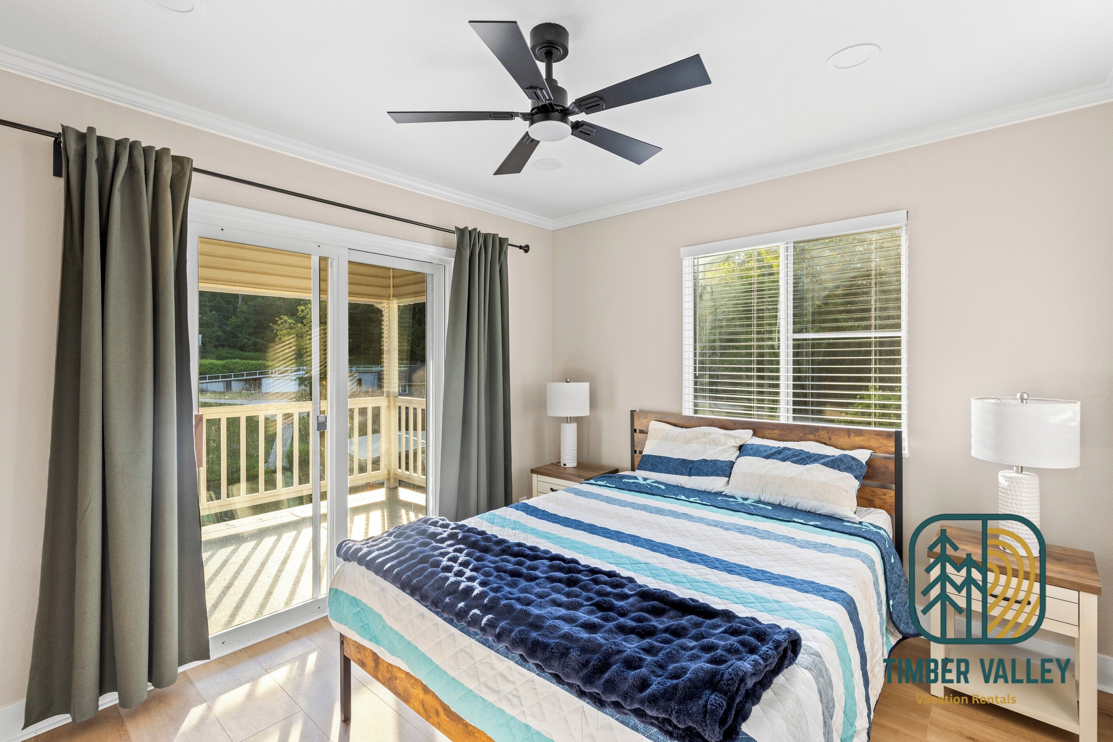 2 室のベッドルーム、WiFi、ベッドシーツ