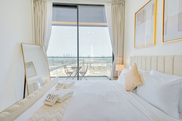 Exclusive Apartment, Balcony, City View | In-room safe, blackout drapes, soundproofing, iron/ironing board