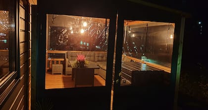 Luxe nieuw chalet – 3 slpk/2 badk – vlakbij strand