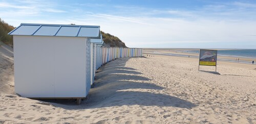 Nagelneu! Chalet Jv10: Ruhe, Raum, Strand in Renesse