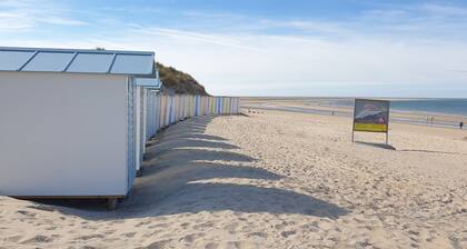 Nagelneu! Chalet Jv10: Ruhe, Raum, Strand in Renesse