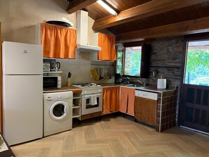 Micro-ondas, fogão, cooktop, lava-louças