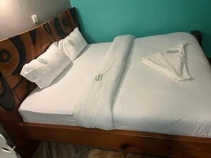 Deluxe Single Room, Garden View | Free WiFi