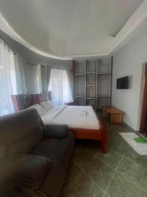 Deluxe Double Room, Garden View | Free WiFi