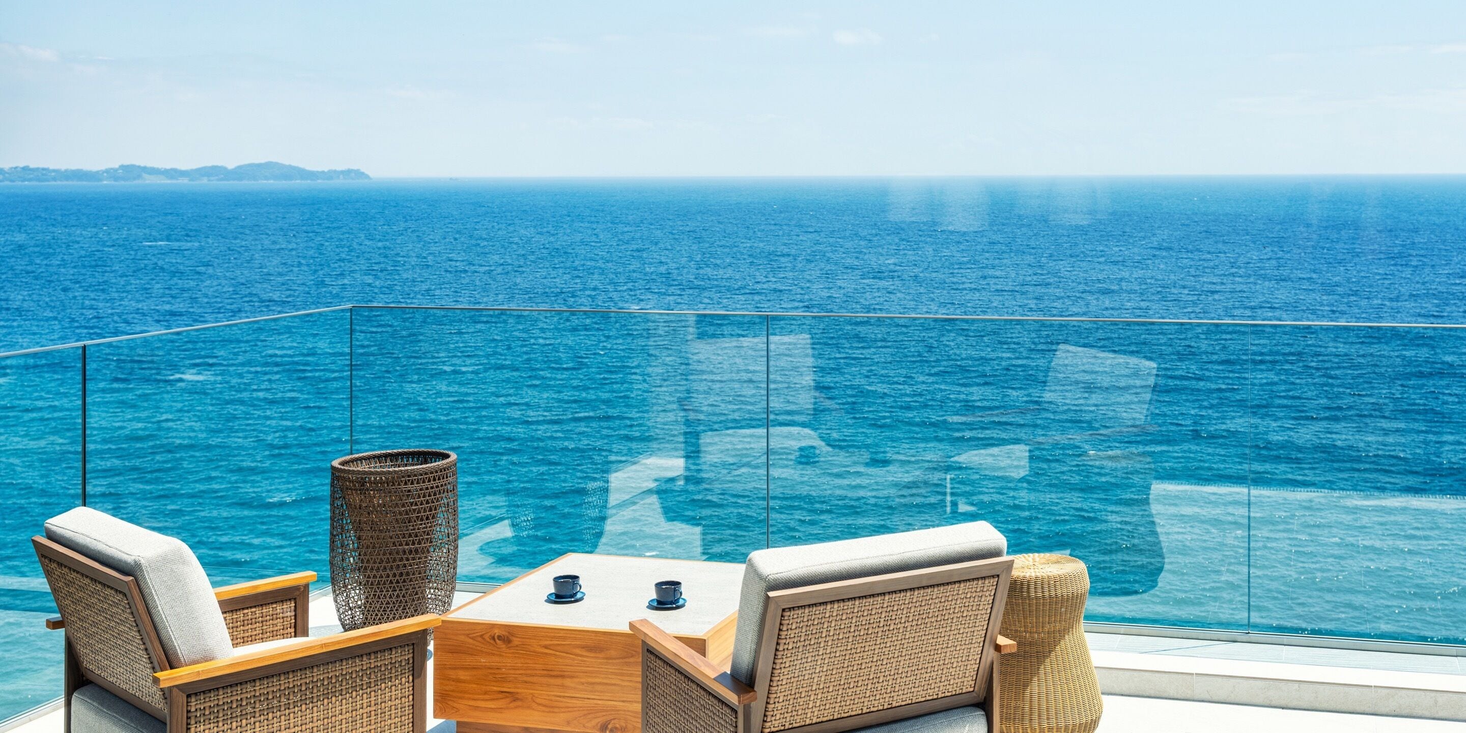 Presidential Suite with Hot Spring, 2 Bedrooms, Private Pool, Ocean View, Non Smoking | Free minibar, in-room safe, iron/ironing board, free cribs/infant beds