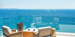 Presidential Suite with Hot Spring, 2 Bedrooms, Private Pool, Ocean View, Non Smoking | In-room safe, iron/ironing board, free WiFi