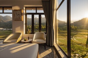 In-room safe, free WiFi