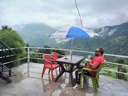 Welcome to Preeti Resort The Preeti Resort family is always ready to welcome you