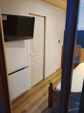 2 عدّة غرف نوم