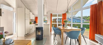 Scandinavian vacation home Möwenstübchen with sauna, whirlpool and air conditioning