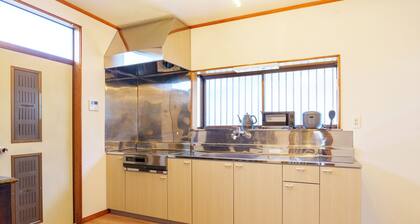 10 min walk from Nikko Station / 120 ㎡ / bouldering / secret base in loft / 10 people, 4 parking spaces
