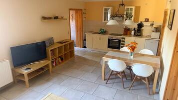 Kühlschrank, Ofen, Herdplatte, Toaster