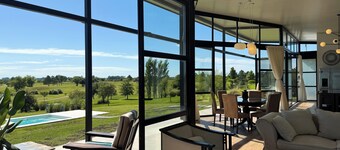 La Casa de Cristal by Puerto Dijama