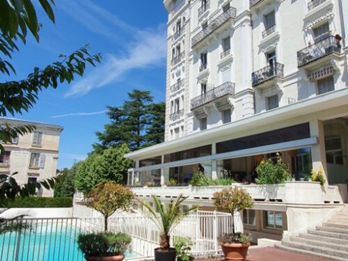 Charming studio with views and WiFi in Aix-les-Bains