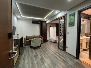 Twin Room, City View