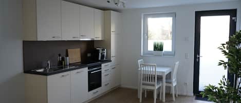 Microwave, stovetop, dishwasher