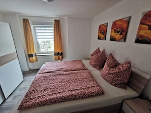 1 Schlafzimmer, WLAN, BettwÀsche