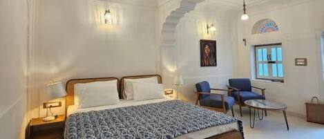 Escritorio y wifi gratis