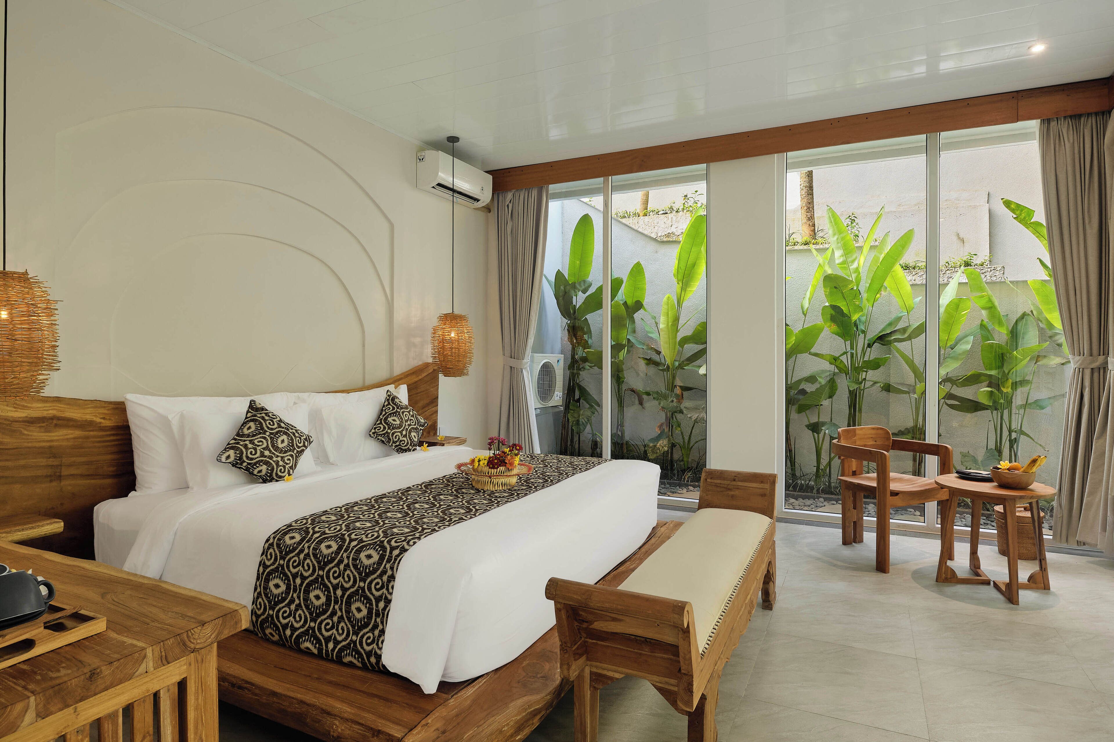 One Bedroom infinity pool villa with jungle view