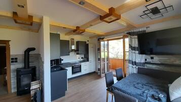 Mikrowelle, Ofen, Herdplatte, Geschirrspüler