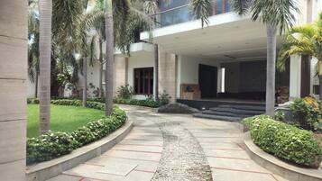 Deluxe Villa | Free WiFi