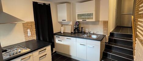 Microwave, oven, stovetop, dishwasher