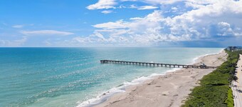 Luxury New Modern Beach Mansion in BEST Location!