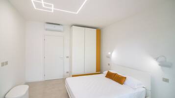 1 chambre, lit parapluie, Wi-Fi gratuit, draps fournis