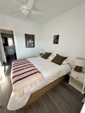 2 bedrooms, iron/ironing board, free WiFi, bed sheets - Two Bedroom cosy apartment in San Javier, minutes from the beach. (Santiago de la Ribera)