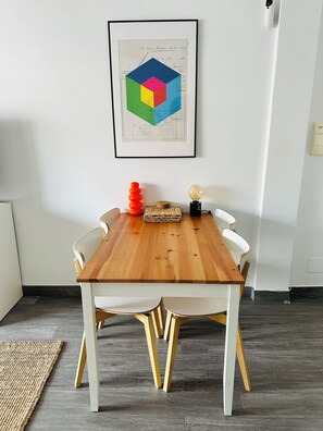 Dining - Two Bedroom cosy apartment in San Javier, minutes from the beach. (Santiago de la Ribera)