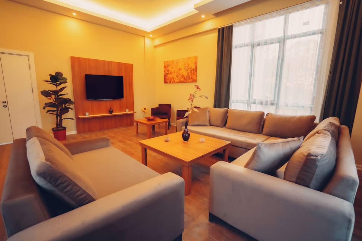In-room safe, desk, soundproofing, iron/ironing board