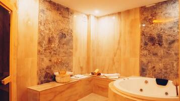 Exclusive Villa | Bathroom