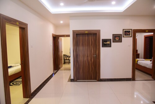 Hotel Lily Inn, Bhubaneshwar