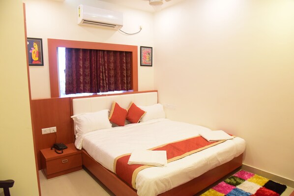 Deluxe Room | Free WiFi