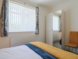 2 عدّة غرف نوم وبديكورات فريدة لكل غرفة وطراز فريد لكل وحدة